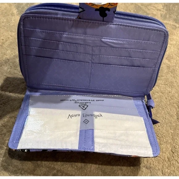 NWT Vera Bradley Iconic RFID Turnlock Wallet Mural Garden Purple Floral Womens - Picture 3 of 8